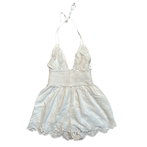 Urban Outfitters White Millie Eyelet Smocked 100% Cotton Romper Size XS - Picture 1 of 5